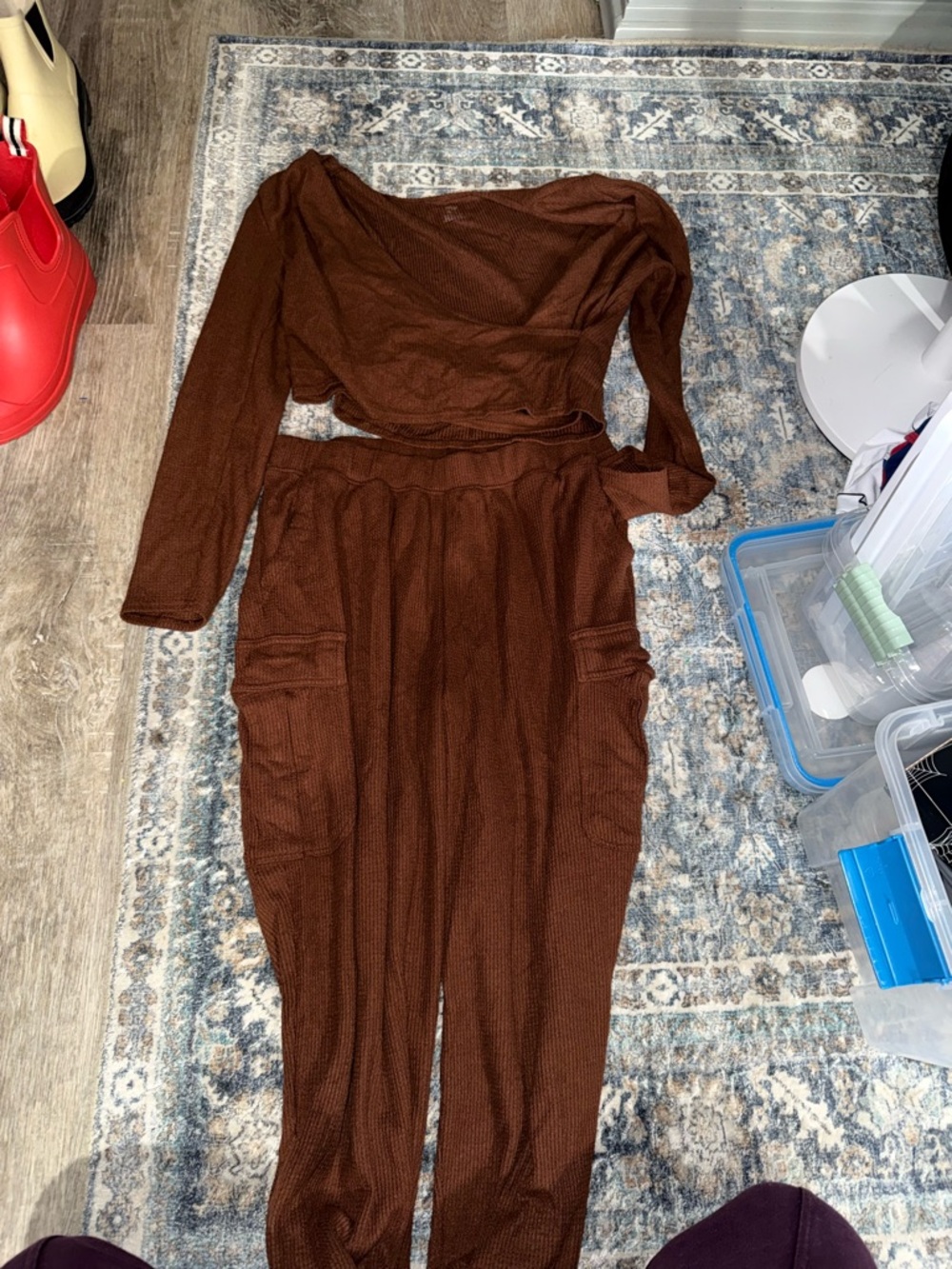 Aerie Brown Ribbed Two-Piece barrel leg wrap top set